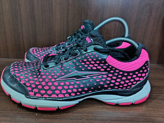 Zapatilla de mujer